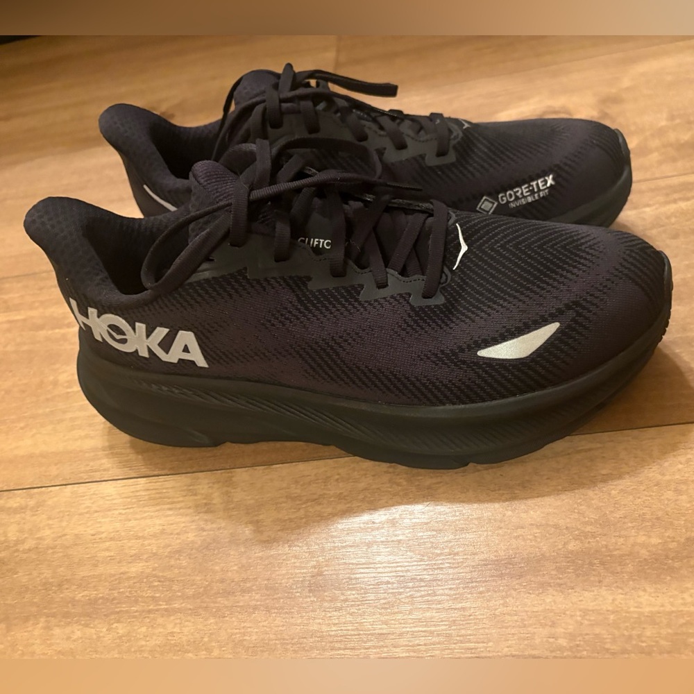 Hoka Men's Black Gore-Tex Sneakers